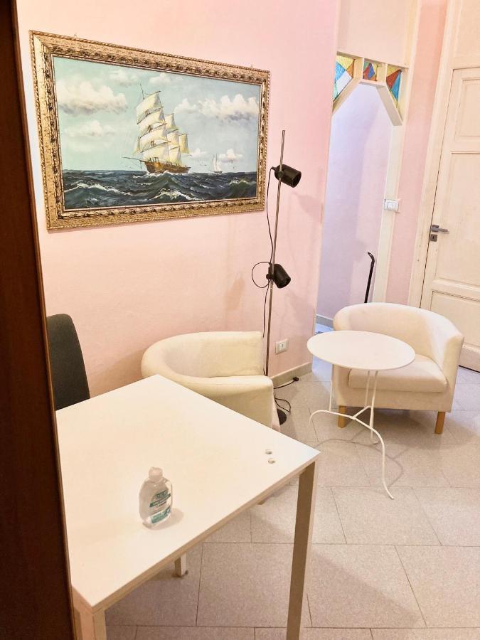 La Casa Del Sole Otel Palermo Dış mekan fotoğraf